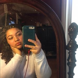 Meet your Posher, Isabel